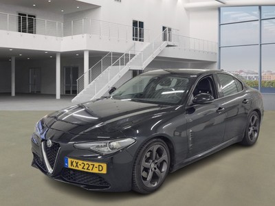 Alfa Romeo Giulia 1.9 2.0T SUPER, 2016