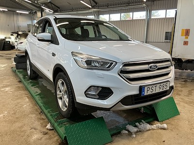 Ford Kuga 2.0 TDCi AWD 150hk Titanium Varmare