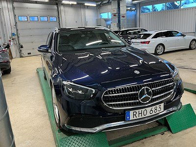 Mercedes-Benz E-KLASS E300de T 306hk SE Edition Lader Burmester