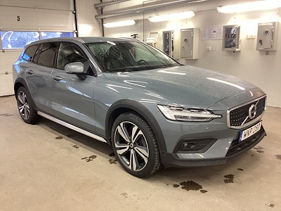 Volvo V60 cross country CROSS COUNTRY B4 D 197hk AWD Momentum Advanced Pro