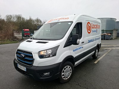 Ford E-TRANSIT Transit 2T Fg PE 350 L2H2 135 kW Batterie 75/68 kWh Trend Business // - 3T9 VITESSE LIMITEE A 90//OK PERMIS B