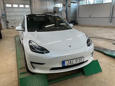 Tesla Model 3 Long Range 440hk AWD Lader Drag