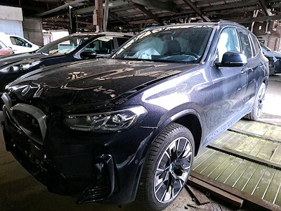 BMW IX3 80KWH AUTO