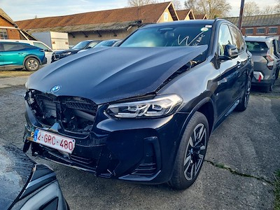 BMW IX3 80KWH AUTO