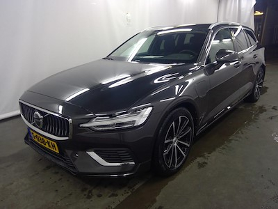 Volvo V60 T6 AWD Plug-in Hybrid Core - Bright 5d