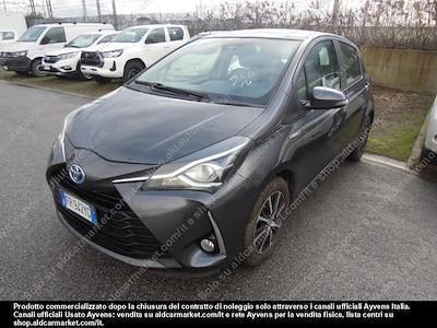 Toyota yaris 1.5 hybrid active hatchback -
