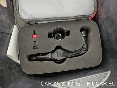 Tesla Model Y 75KWH LONG RANGE DUAL MOTOR AUTO 4WD