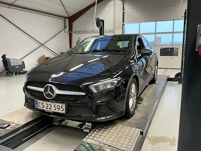 Mercedes-Benz A-KLASSE 2.0 A 200 D Business DCT UA!