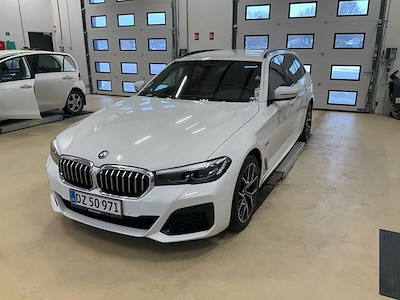BMW 5 serie 530e TOURING F M SPORT UA! Brakes shake violently.