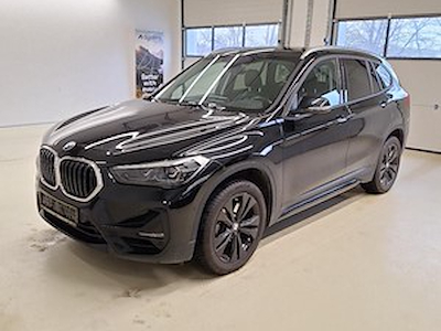 BMW X1 xdrive20i sport 178 CV Packs; Business+; Lights; Mirror; PDC; Attelage; Park Assist; GPS