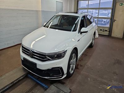 Volkswagen Passat 1.4 VARIANT 1.4 TSI PLUG-IN-HYBRID DSG, 2021