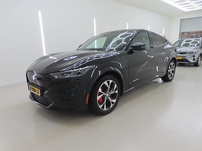 Ford Mustang mach-e 75kWh AWD auto