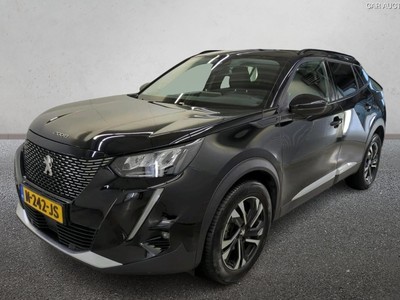 Peugeot 2008 1.2 PureTech 74kW Blue Lease Allure, 2021