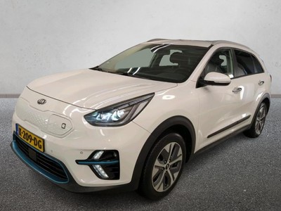 Kia Niro e- 150kW / 64kWH Executive Line automaat (NEDC), 2020