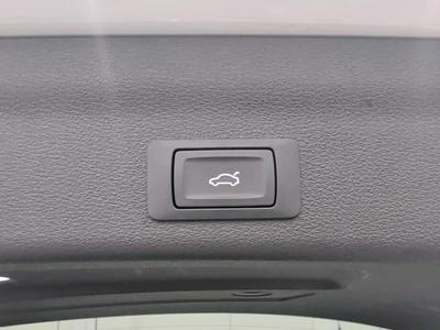 Audi A6 2.0 40 TDI S TRONICAVANT