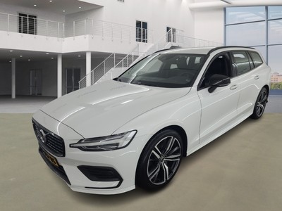 Volvo V60 1.9 2.0 B3 MOMENTUM, 2022