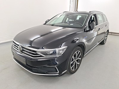 Volkswagen Passat 1.4 TSI MSQ VARIANT GTE BUSINESS