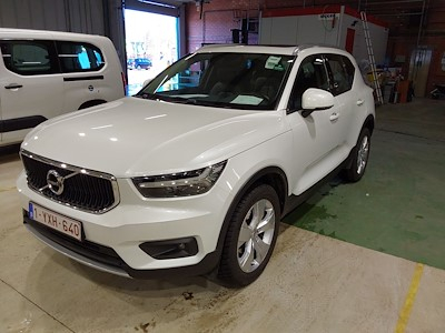 Volvo XC40 1.5 T2 MOMENTUM PRO