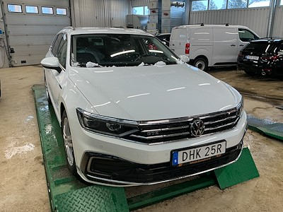 Volkswagen Passat GTE 218hk Executive Drag Varmare
