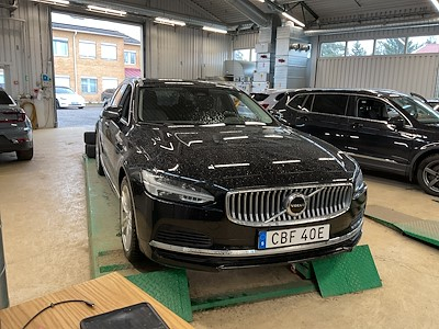 Volvo V90 Recharge T6 350hk AWD Core Edt Drag