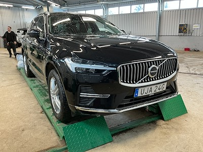 Volvo XC60 Recharge T6 350hk AWD Core Edt Komfortstol Lader Drag