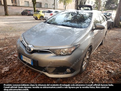 Toyota auris touring sports hybrid business -