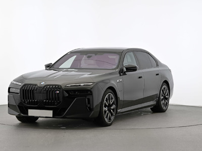 BMW M760e xDrive Limousine 18,7 kWh Aut. (G70) -, 2024