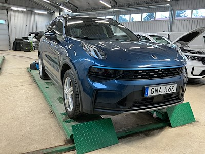 Lynk & Co 01 PHEV 261hk Backkamera Pano Drag