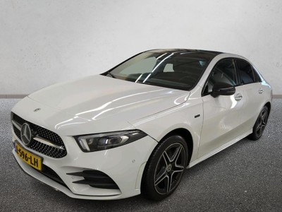 Mercedes-Benz A250 e 1.3 160kW Bus.Sol. AMG Limited sedan DCT, 2021