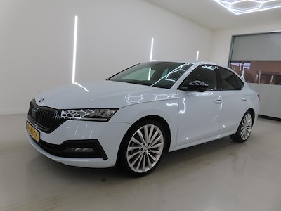 Skoda OCTAVIA 1.0 TSI e-TEC MHEV DSG Sport Business 5d