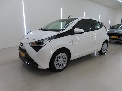 Toyota Aygo 1.0 VVT-i x-shift x-play 5d