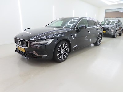 Volvo V60 T6 AWD Plug-in Hybrid Core - Bright 5d