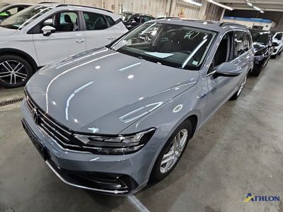 Volkswagen Passat 1.4 VARIANT 1.4 TSI PLUG-IN-HYBRID DSG, 2022