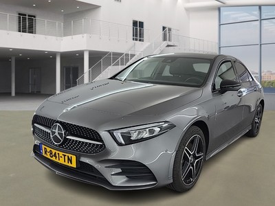 Mercedes-Benz A-KLASSE 1.3 250 E AMG LINE, 2022