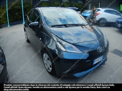 Toyota aygo 1.0 vvt-i x-play tss -