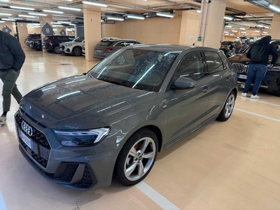 Audi A1 35 TFSI S tronic S line edition Sportb., 2024