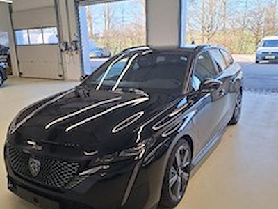 Peugeot 308 1.5 bluehdi SW GT 130 CV Pack Hifi Focal; Attelage; GPS