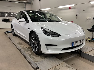 Tesla Model 3 Standard Range Plus RWD 4-dorrars