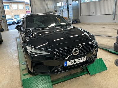 Volvo V60 Recharge T8 456hk AWD Ultimate Dark Drag H/K