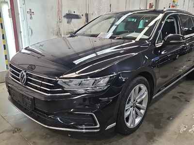Volkswagen Passat 1.4 VARIANT 1.4 TSI PLUG-IN-HYBRID DSG, 2021