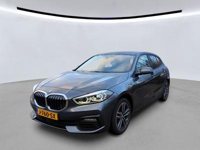BMW 1-SERIE 1.4 118I 140PK HIGH EXECUTIVE EDITION H&K LICHT PARK TREKHAAK, 2020