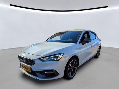 Seat Leon 0.9 1.0 ETSI 110PK DSG FR BUSINESS INTENSE WINTER TECH, 2022