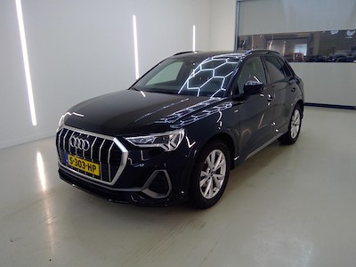 Audi Q3 35 TFSI S tronic S edition 5d