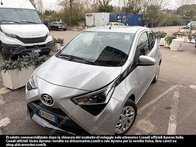Toyota aygo connect 1.0 vvt-i x-business -