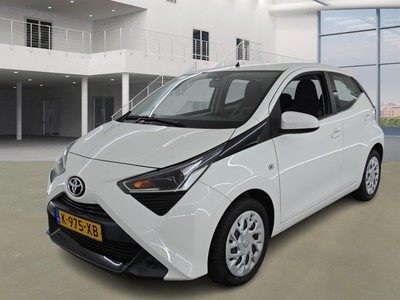 Toyota Aygo 0.9 1.0 VVT-I X-PLAY, 2021