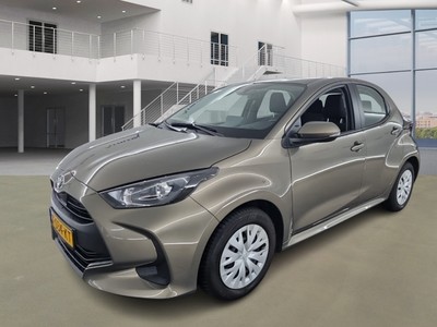 Toyota Yaris 1.4 1.5 VVT-I ACTIVE, 2024