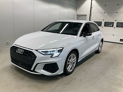 Audi A3 45 Tfsi E 245hk S Tronic S Line Sb FA!