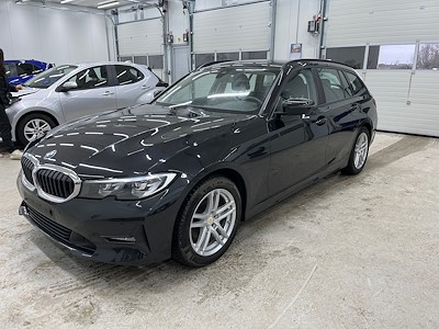BMW Series 3 320d F Connected Touring Auto UA!