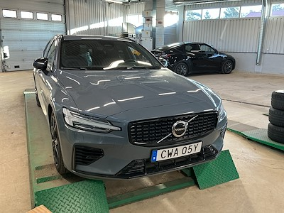 Volvo V60 Recharge T6 350hk AWD R-Design H/K Drag