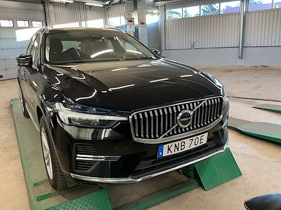 Volvo XC60 Recharge T6 350hk AWD Core Edition Ljus Drag